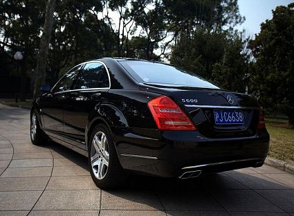 奔驰S600L